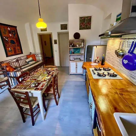 Apartment In Tranquillo Borgo Vicino Al Centro *