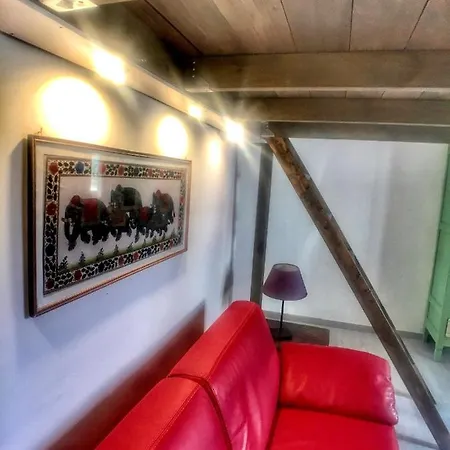 In Tranquillo Borgo Vicino Al Centro Apartment