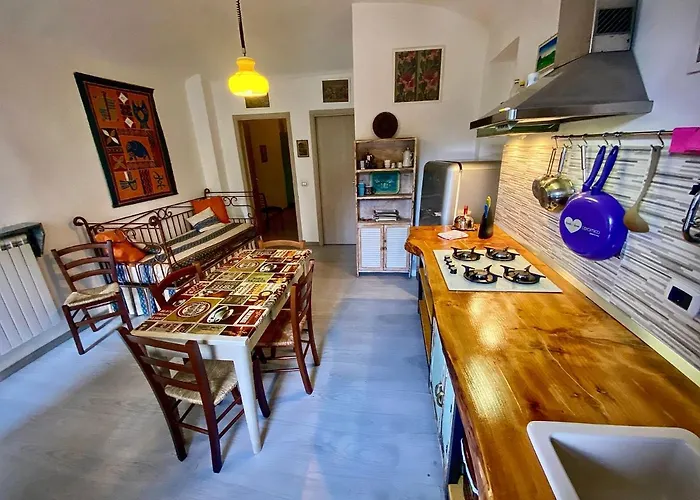 アパート In Tranquillo Borgo Vicino Al Centro *