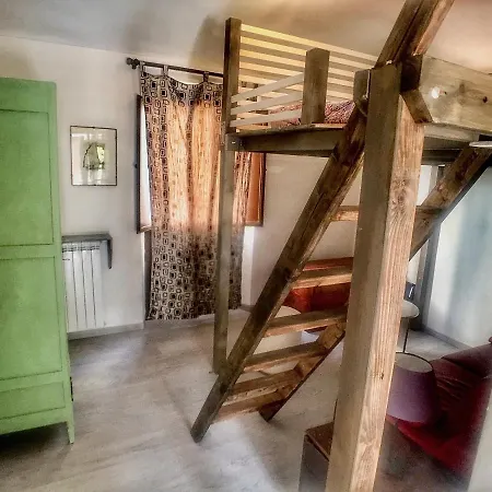 In Tranquillo Borgo Vicino Al Centro