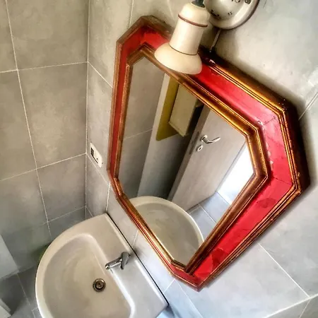 Appartamento In Tranquillo Borgo Vicino Al Centro *